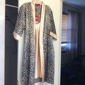 Lingerie and robe set